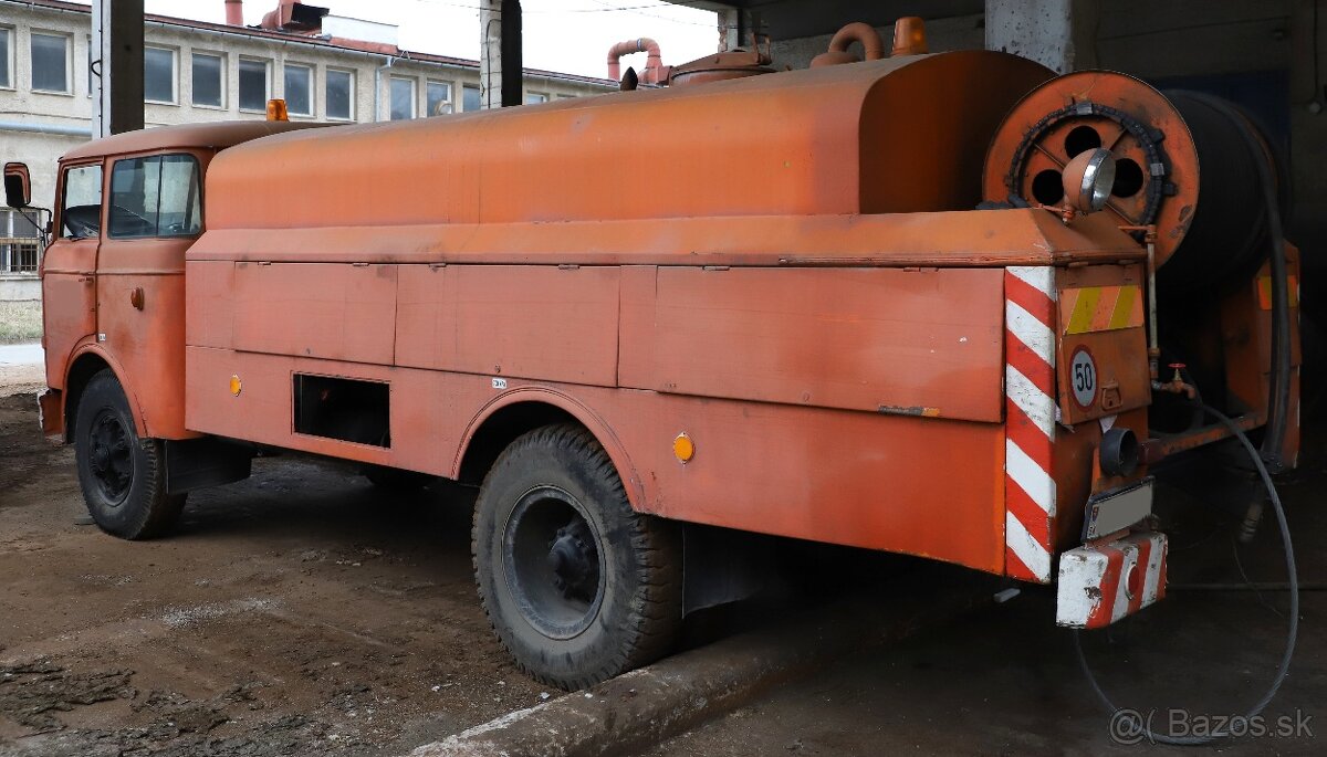 ŠKODA 706 RT AKV / CAK 7 - 2