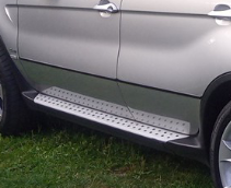 Bočné nášlapy BMW X5 E53 . - 2