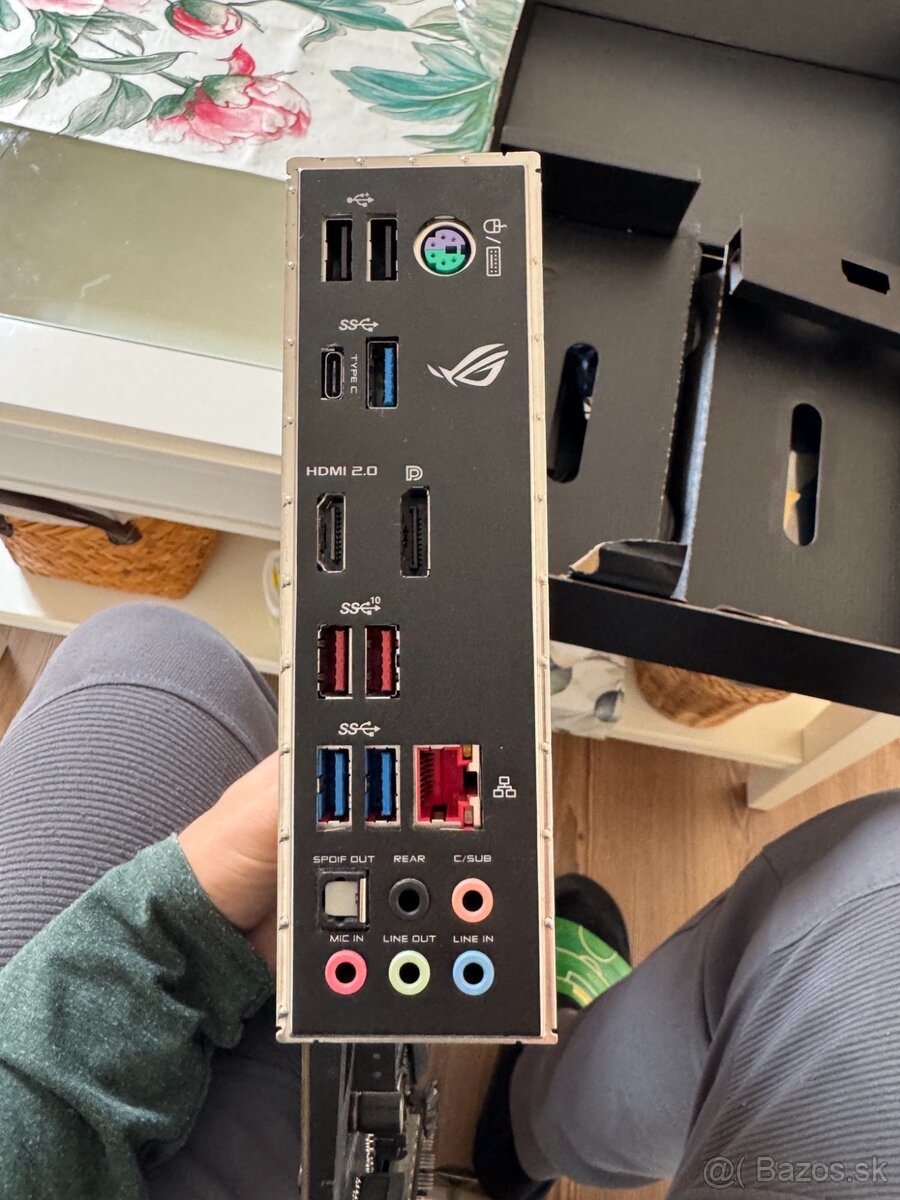 ASUS ROG STRIX B450-F GAMING - 2