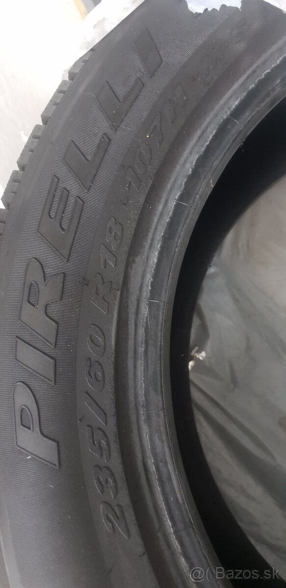 Predam zimne pneumatiky Pirelli 235/60 r18 - 2