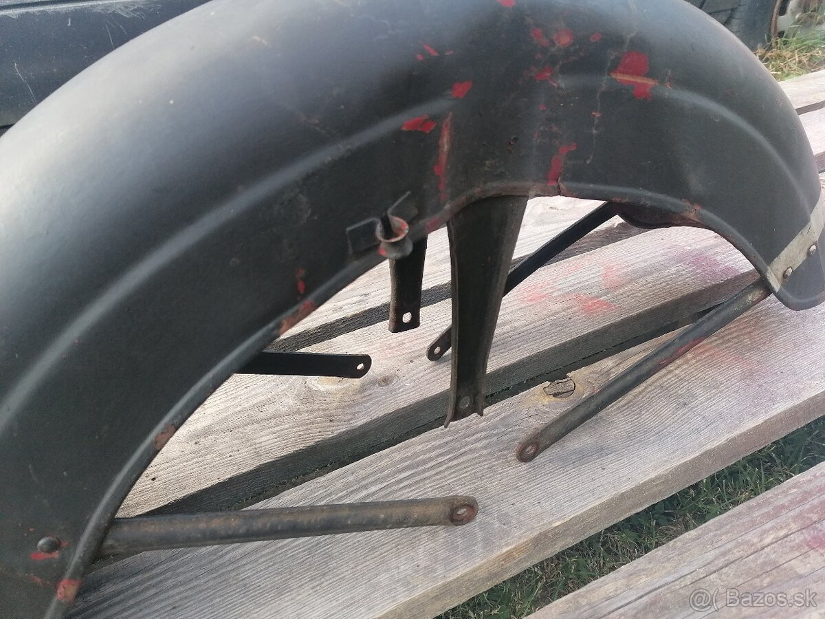 Predný blatník na Jawa, CZ, 175, 150, 125 - 2