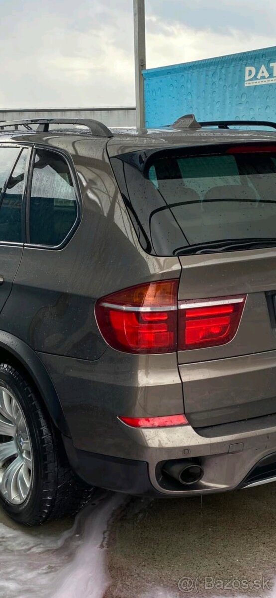 Predám bmw x5 - 2