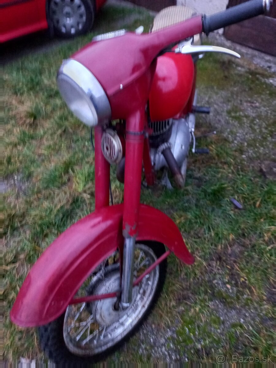 Predám jawa 250.353 kyvacka - 2