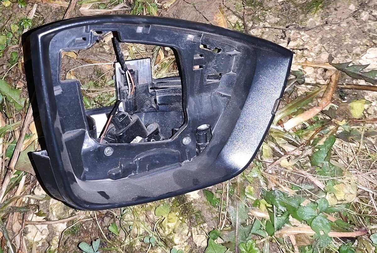 Predám rám+kamera spätného zrkadla škoda kodiaq - 2