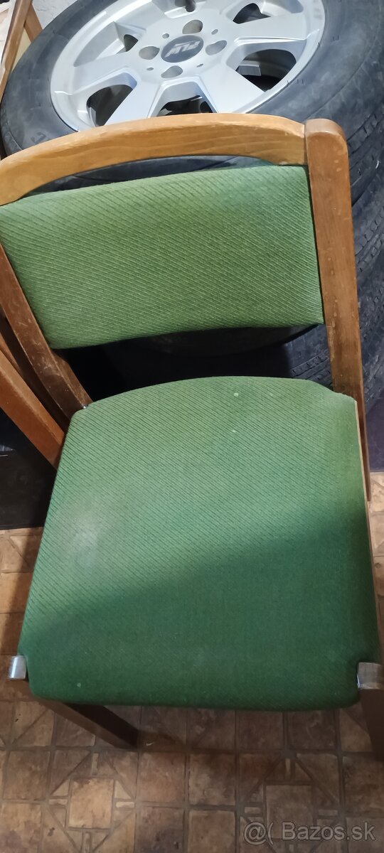 Drevena stolicka - 2