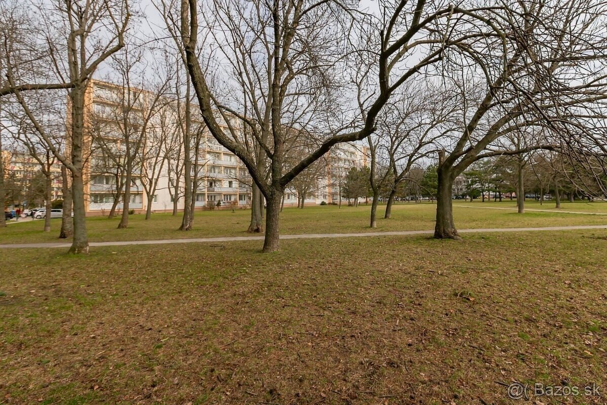 2 izb byt BA Ružinov - 2