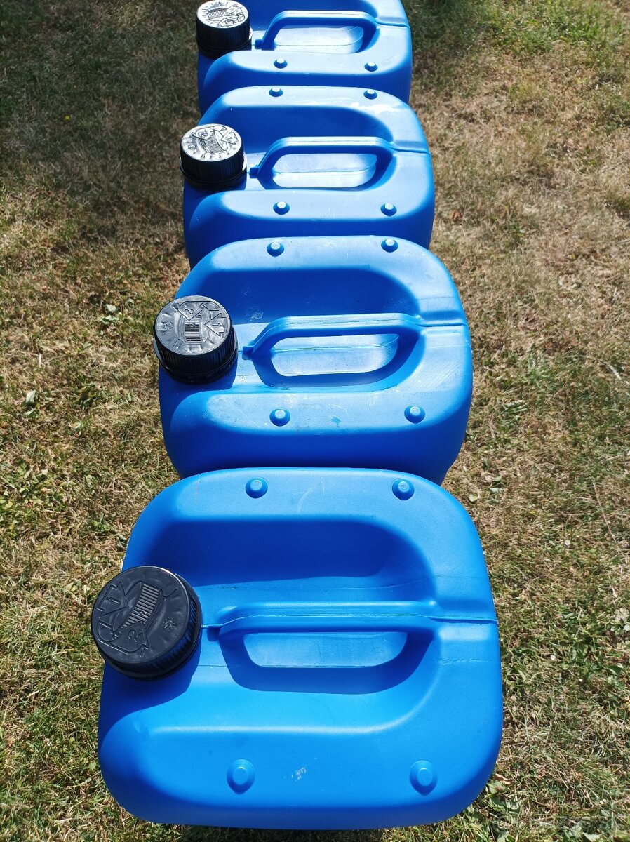 Kanistre Bandasky - 2