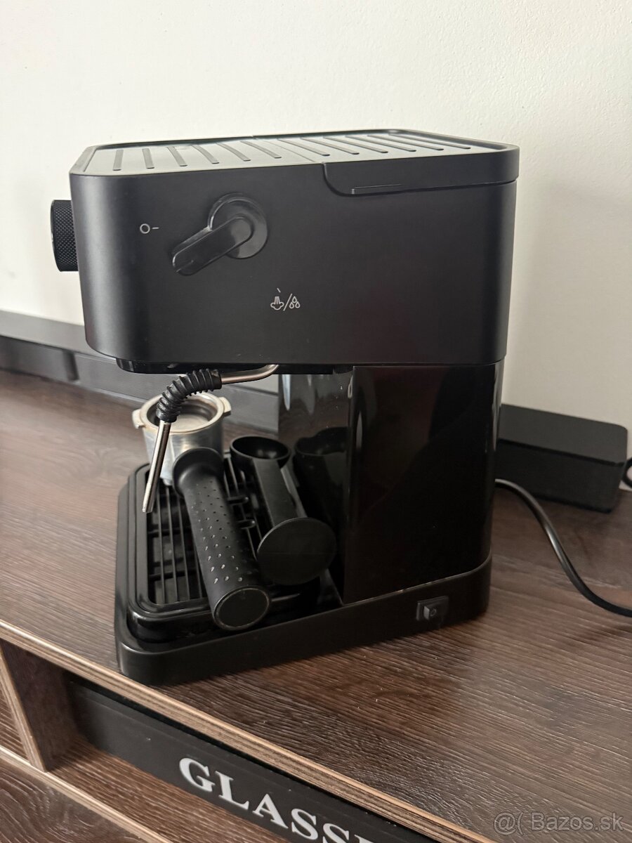 Kávovar De’Longhi EC230. BK Stilosa - 2