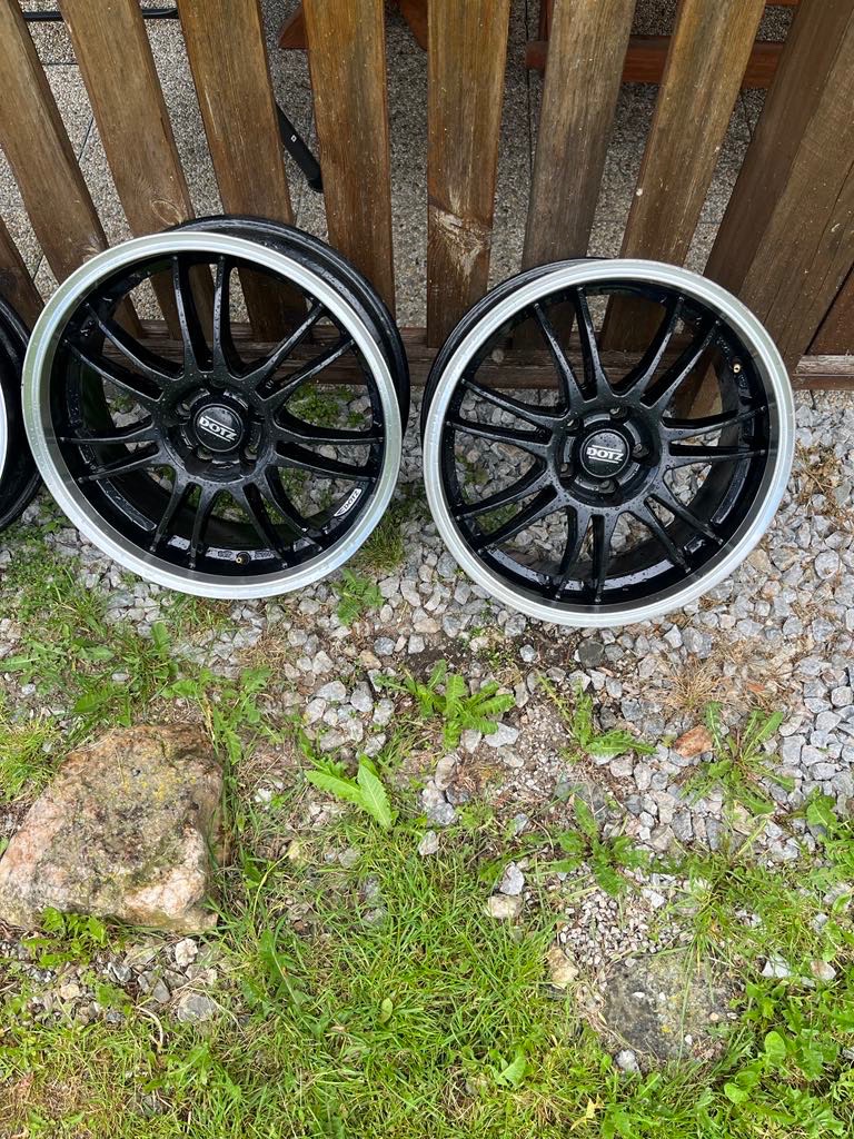 Predám disky DOTZ 18” + letné pneu 225/45 R18 - 2