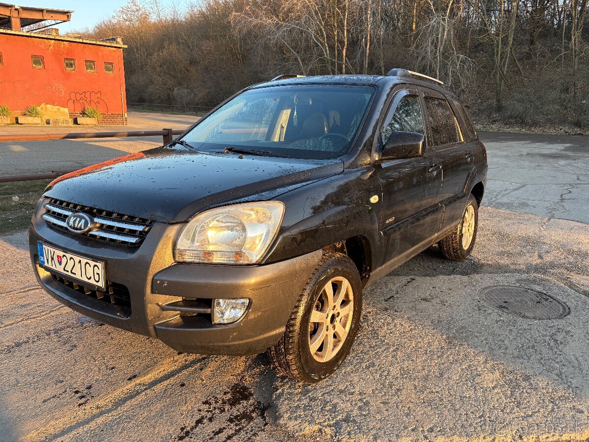 Predám KIA Sportage 2.0 85kW 4x4 - 2