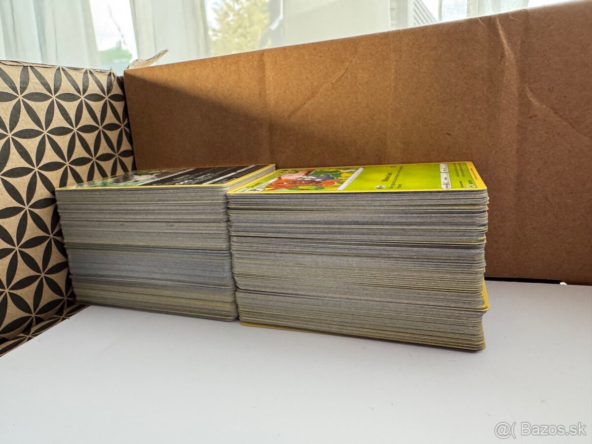 Pokémon karty basic 350ks - 2