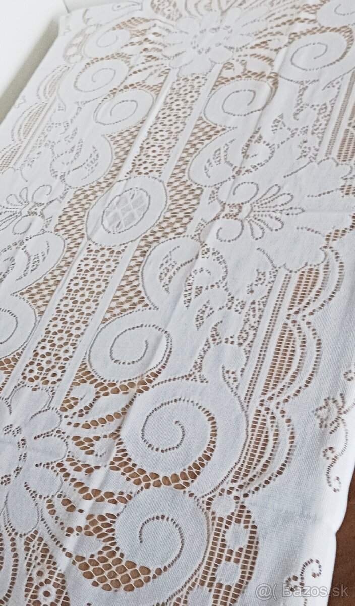 Retro čipkovaný behúň/obrus - 2