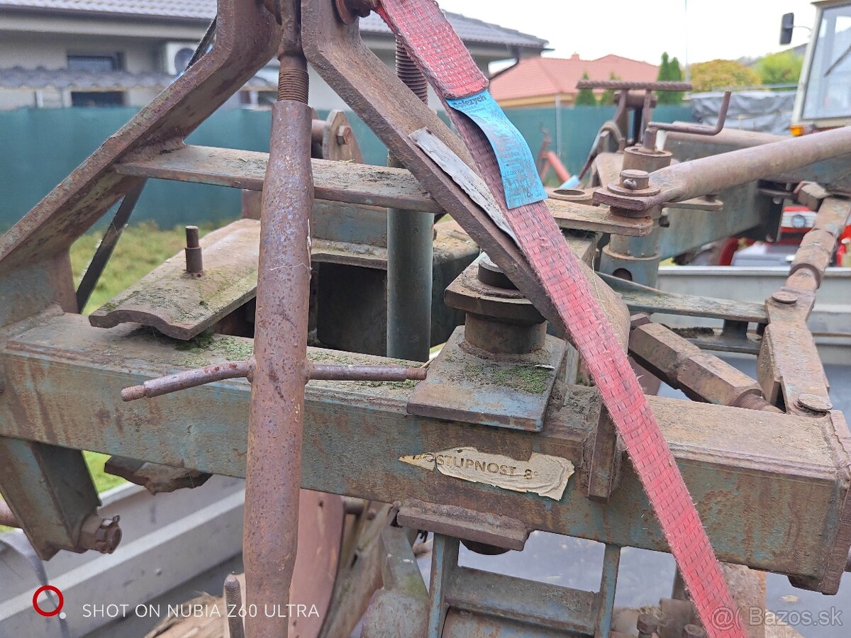 Súťažný pluh - 2