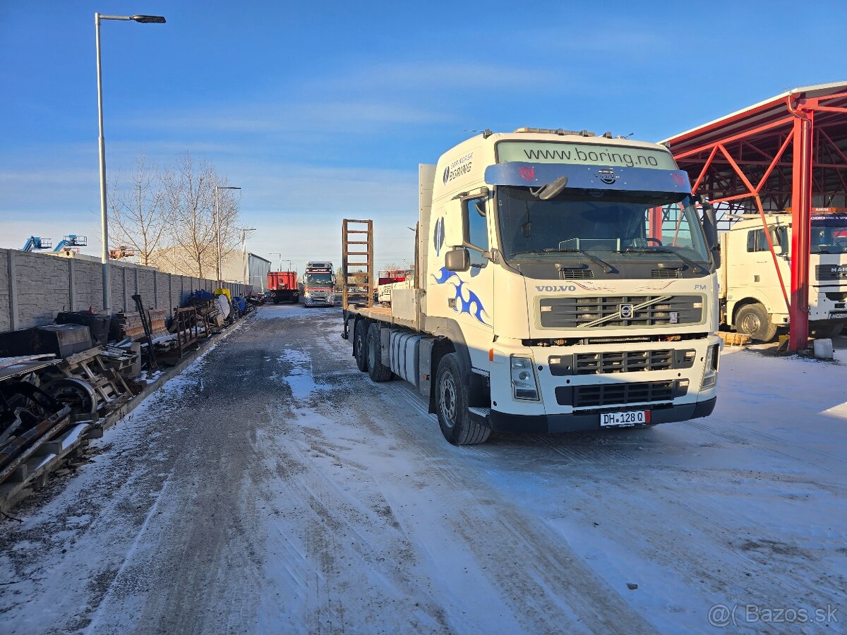 Volvo fm 480 6x2 prepravnik strojov - 2