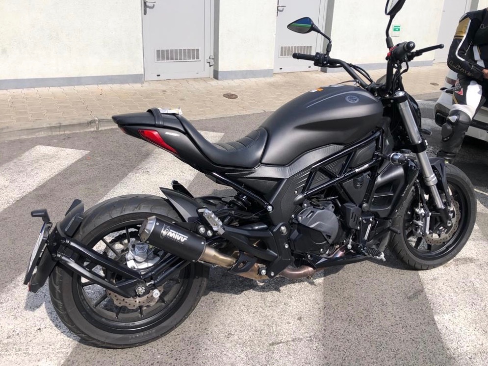 Benelli 502C CRUISER - 2
