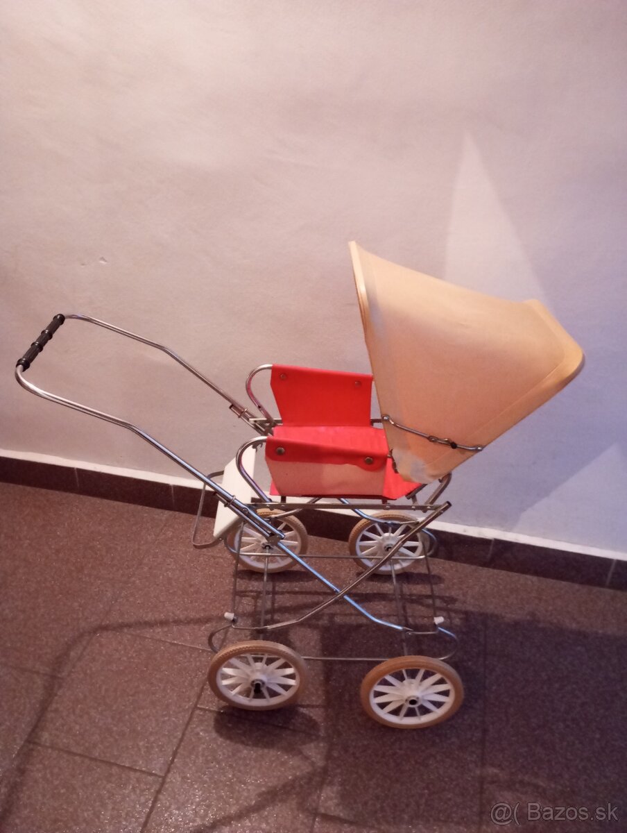 Retro kočík pre bábiky - 2