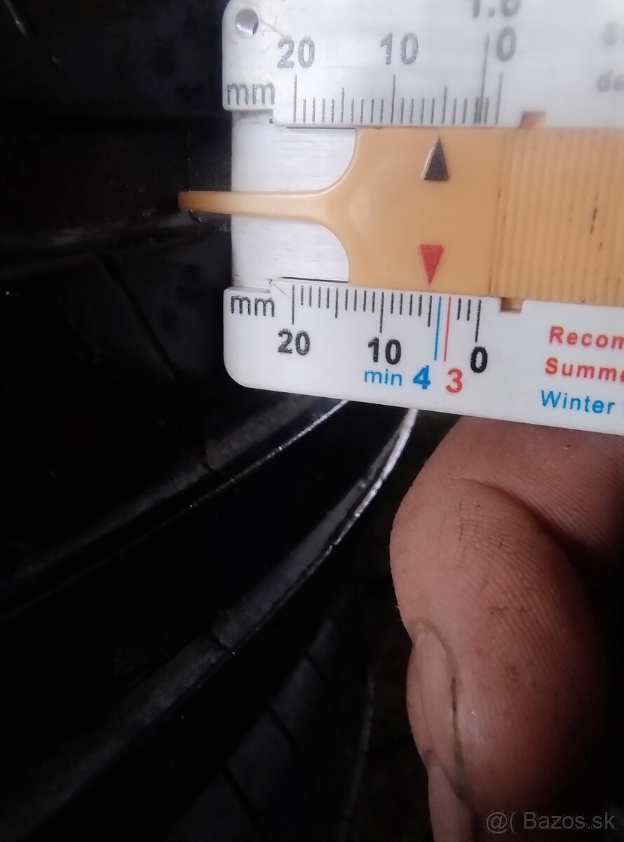 Letné pneu.205/55 R17 Good Year - 2
