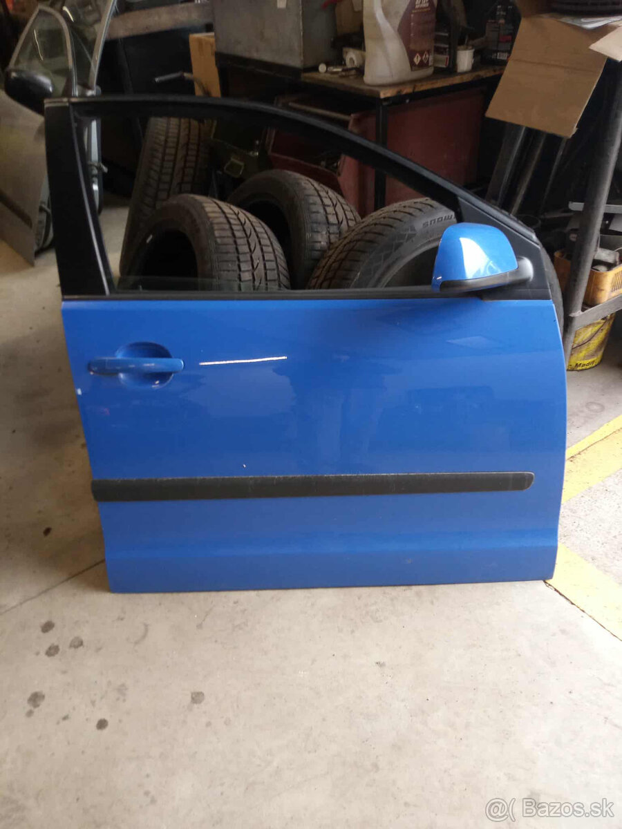 Predám dvere na VW Polo 2003 - 2
