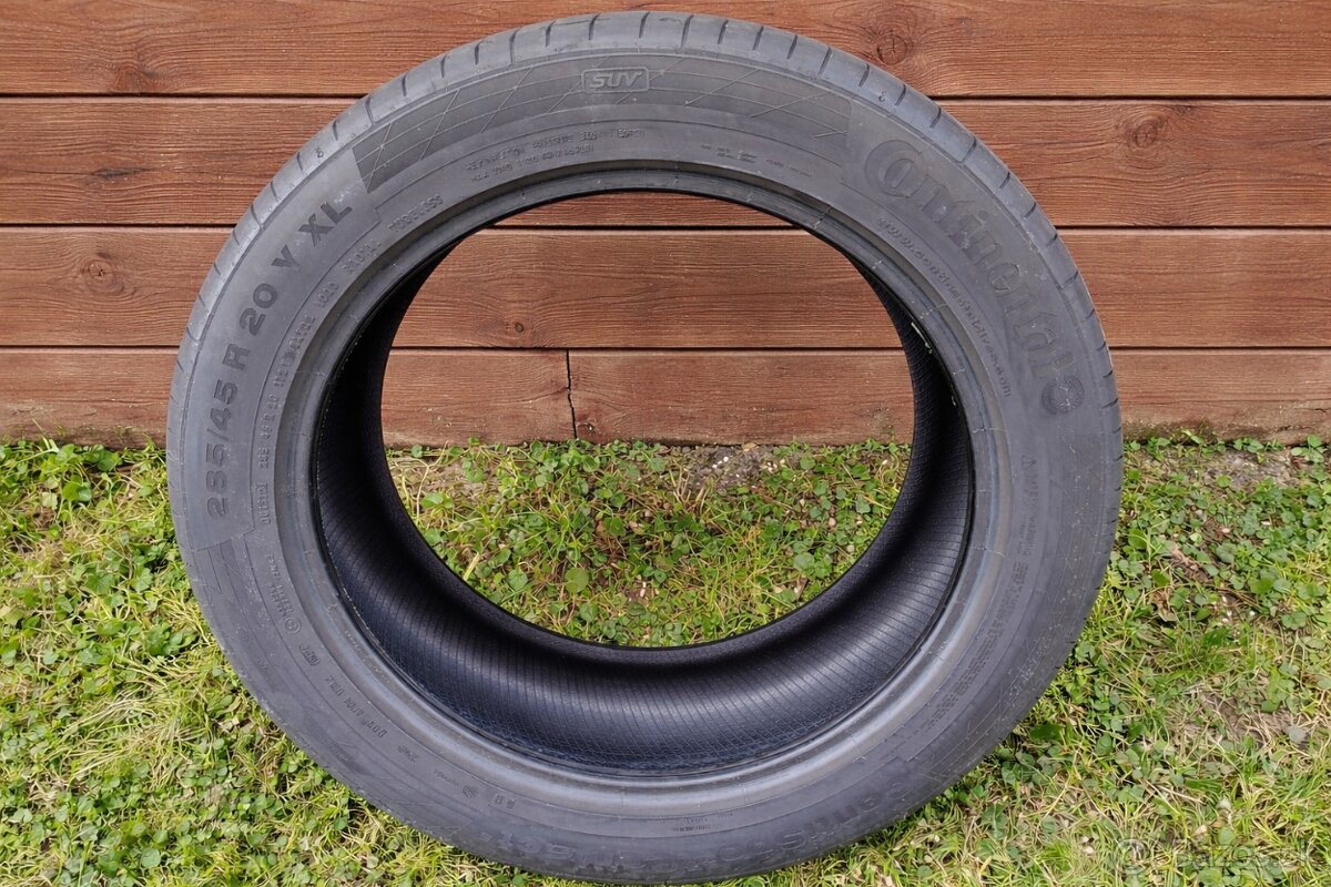 Letné pneumatiky 285/45 R20 - 2