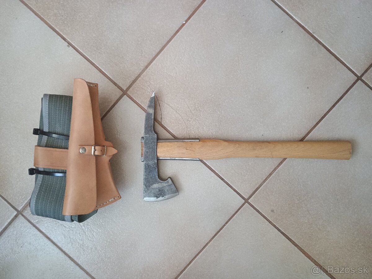 Hasičská sekera - 2
