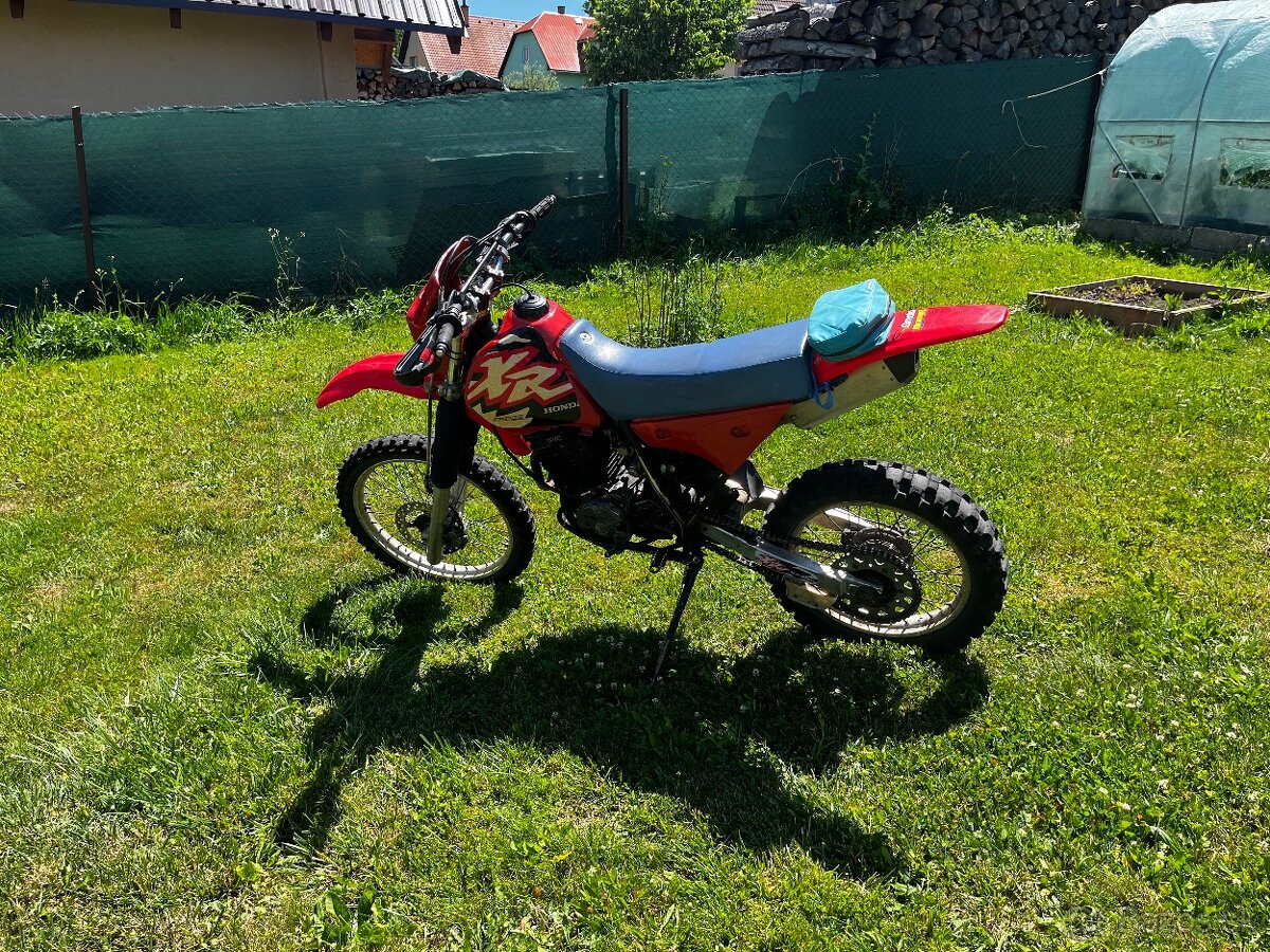 Honda xr 600 r