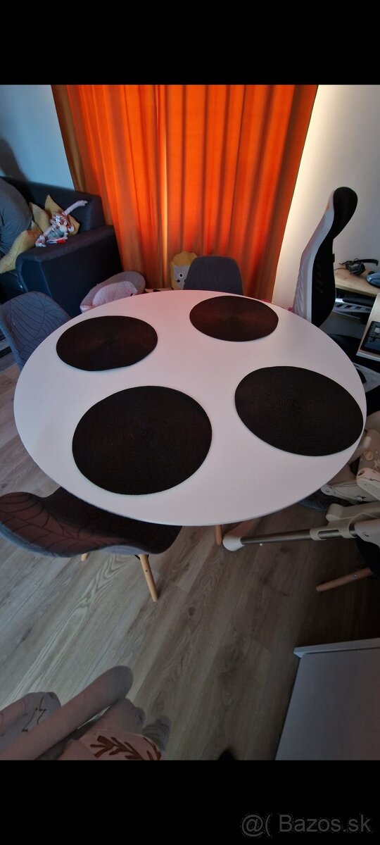 Kuchynský stôl so stoličkami 120cm - 2