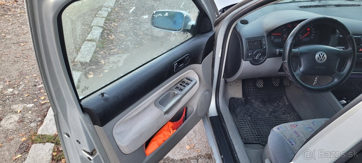 Wolksvagen golf 4 - 2