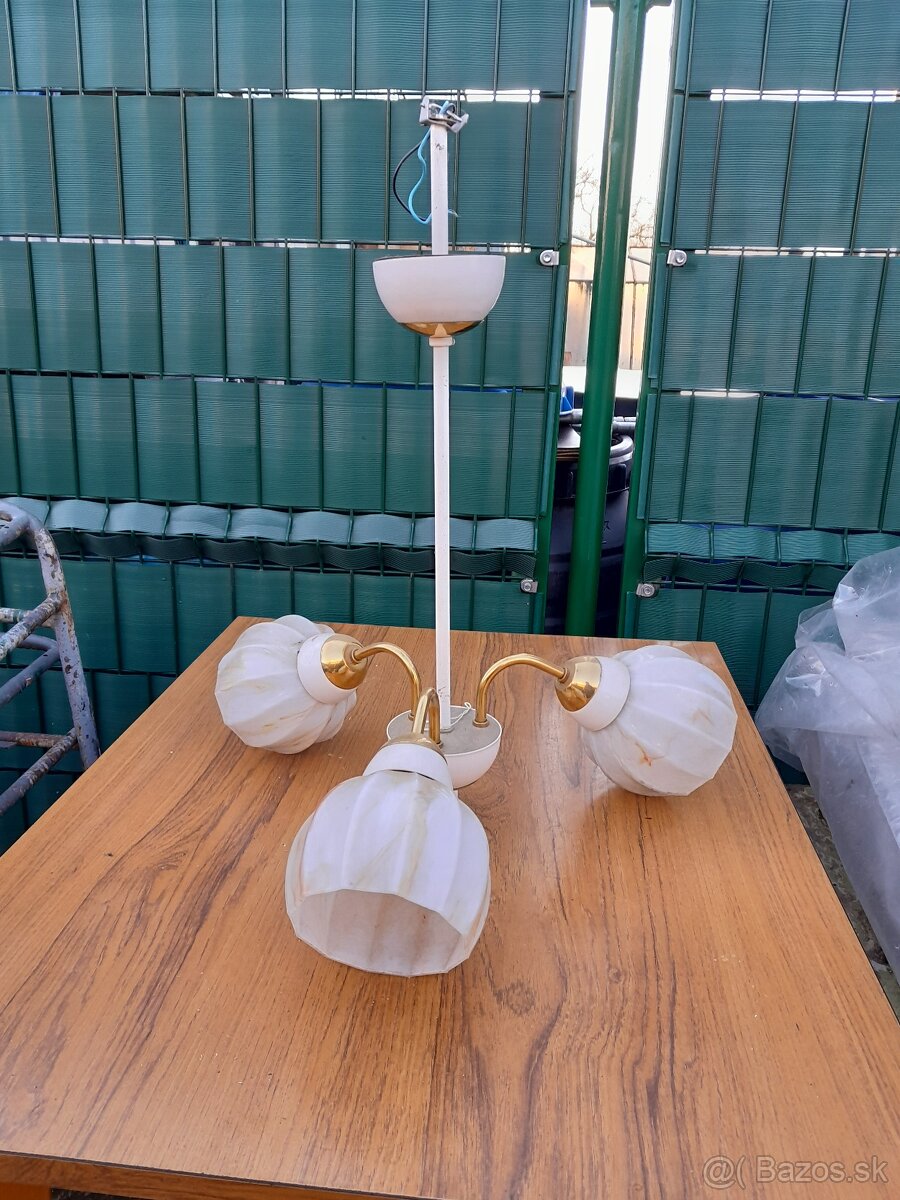 Predám luster cena 10€ - 2