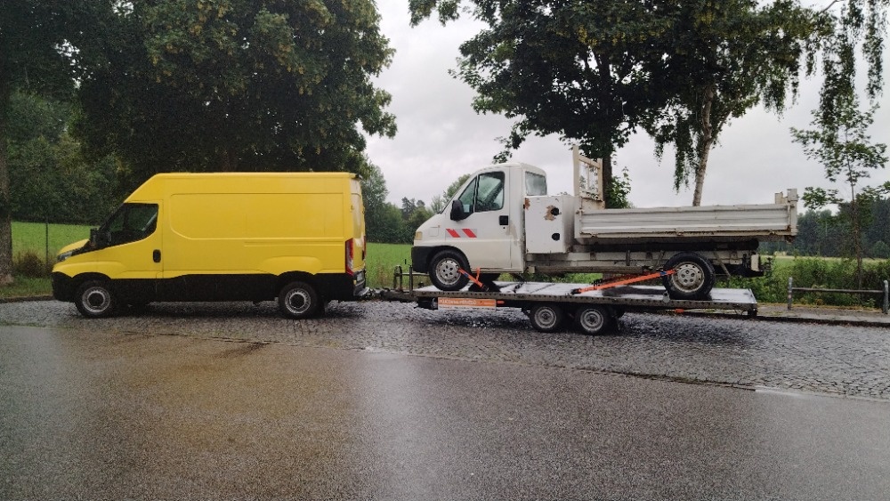 Prodám Iveco Daily 2,3D 35S13 93kW L2H2 - 2