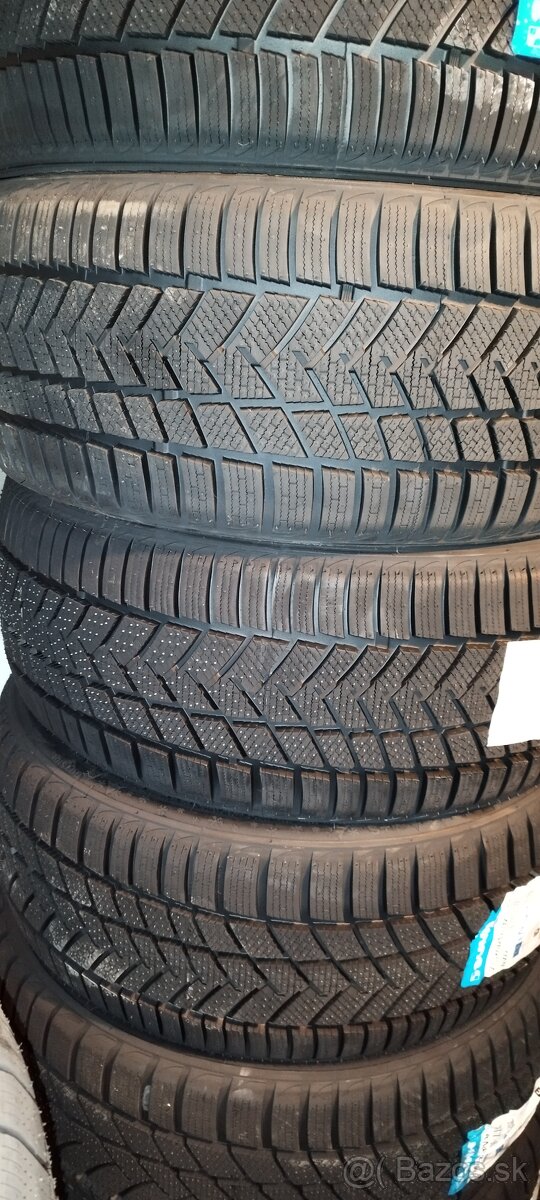 Zimné pneumatiky 225/40 R18 - 2