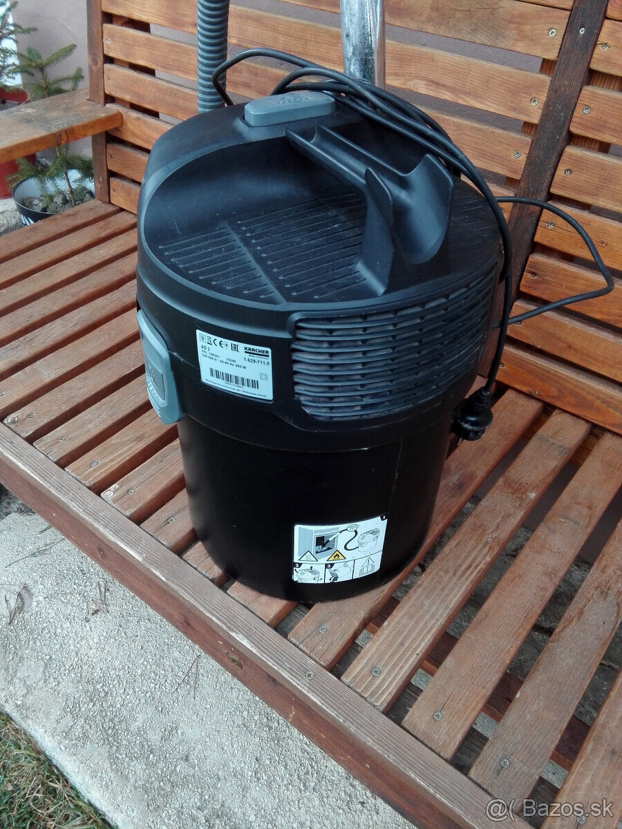 Predám vysávač na popol Karcher AD2 - 2