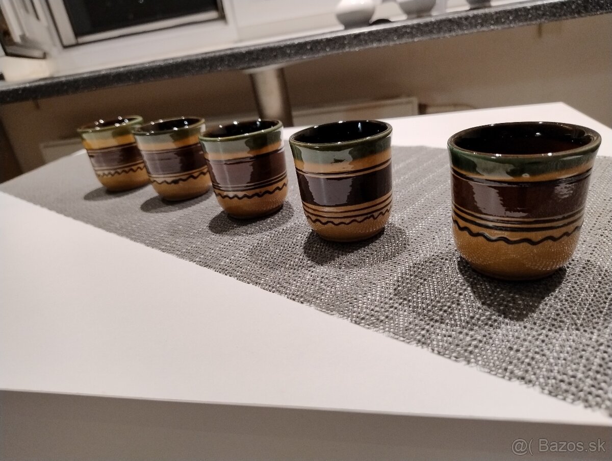 Keramické šálky - 2