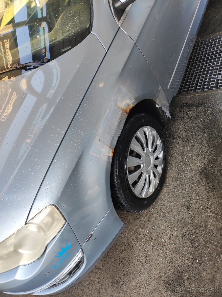 Volkswagen Passat B6 - 2