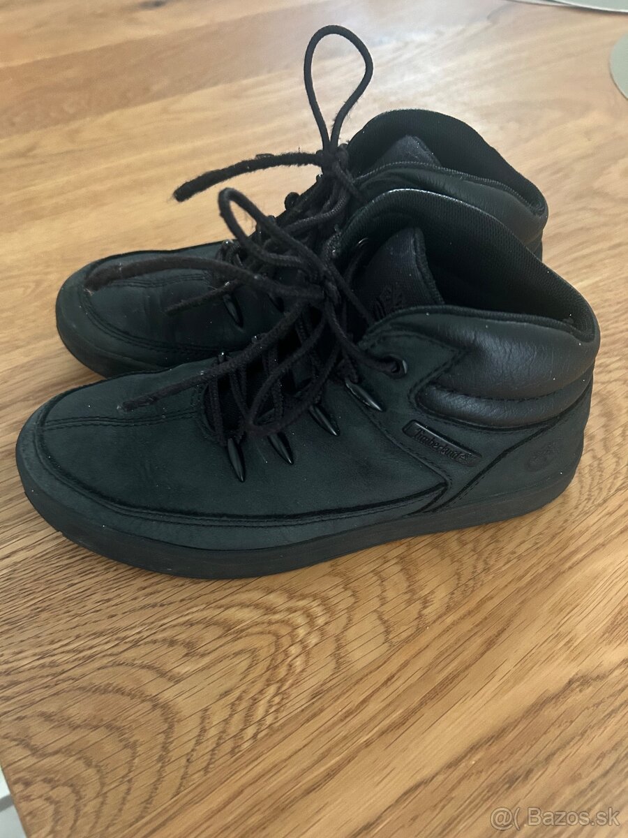 Timberland č. 33 - 2