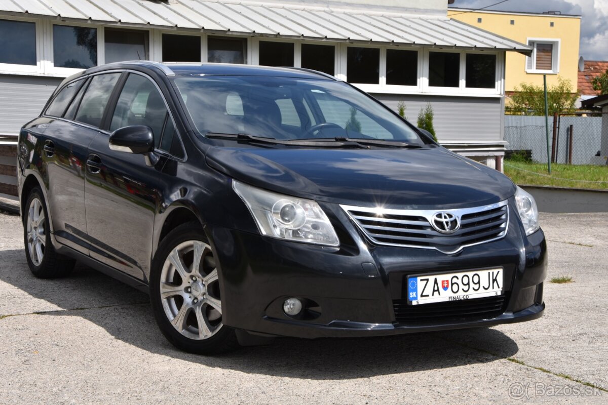 Toyota Avensis Combi - 2