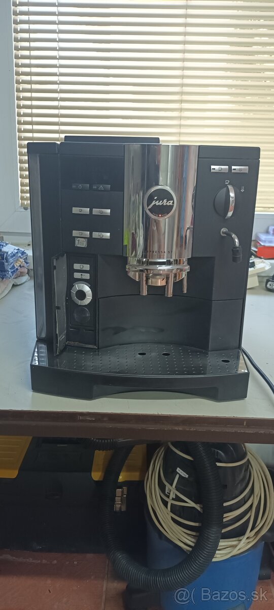 predam kavovar jura S7 - 2