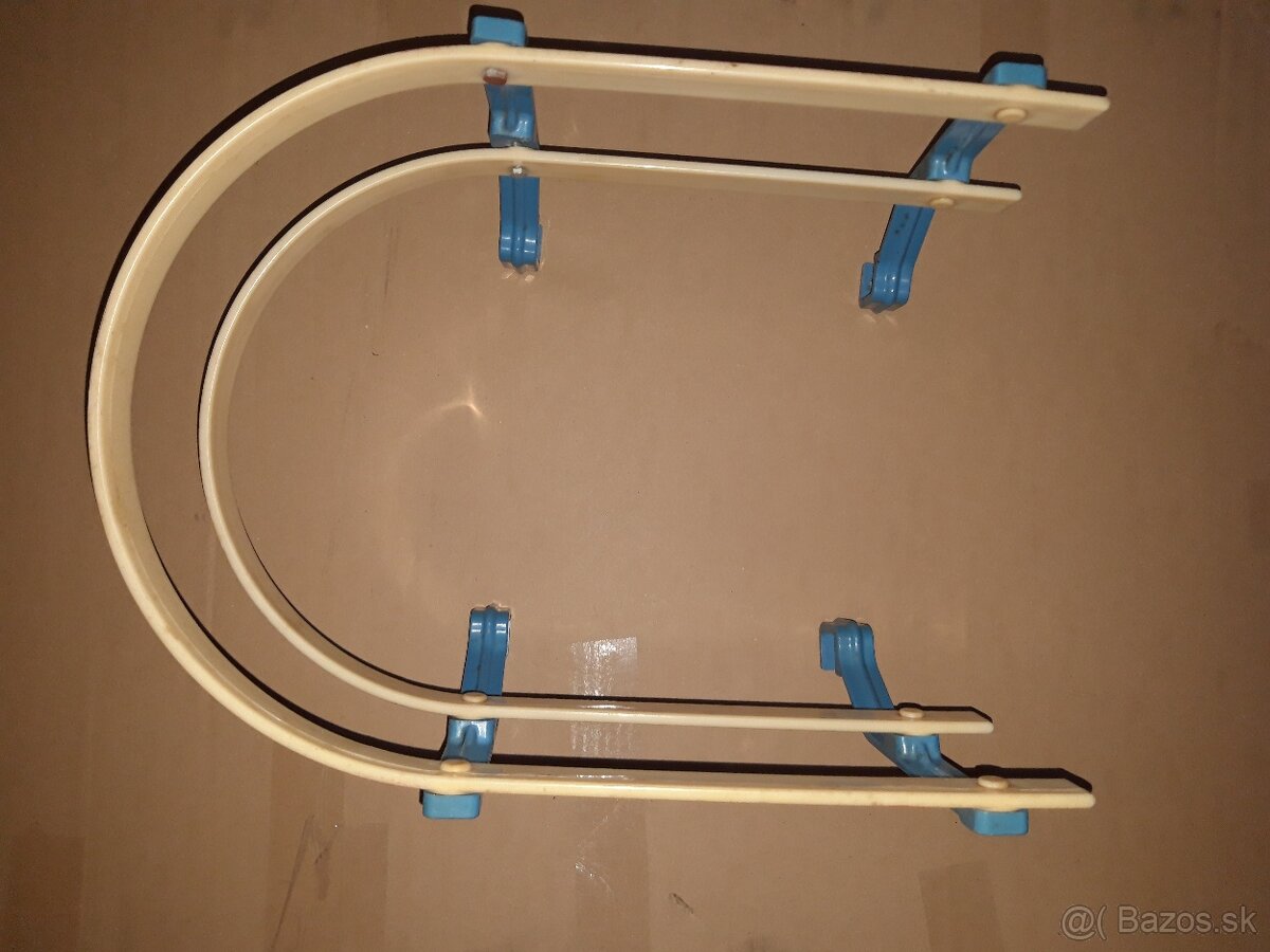 Ohrádka na sánky - 2