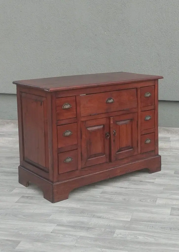 Komoda teaková . - 2