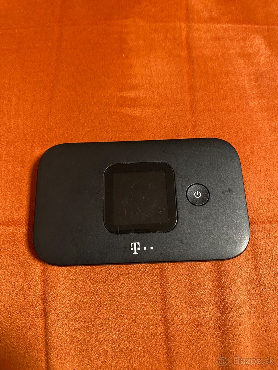 LTE mobile WiFi Huawei E5577C - 2