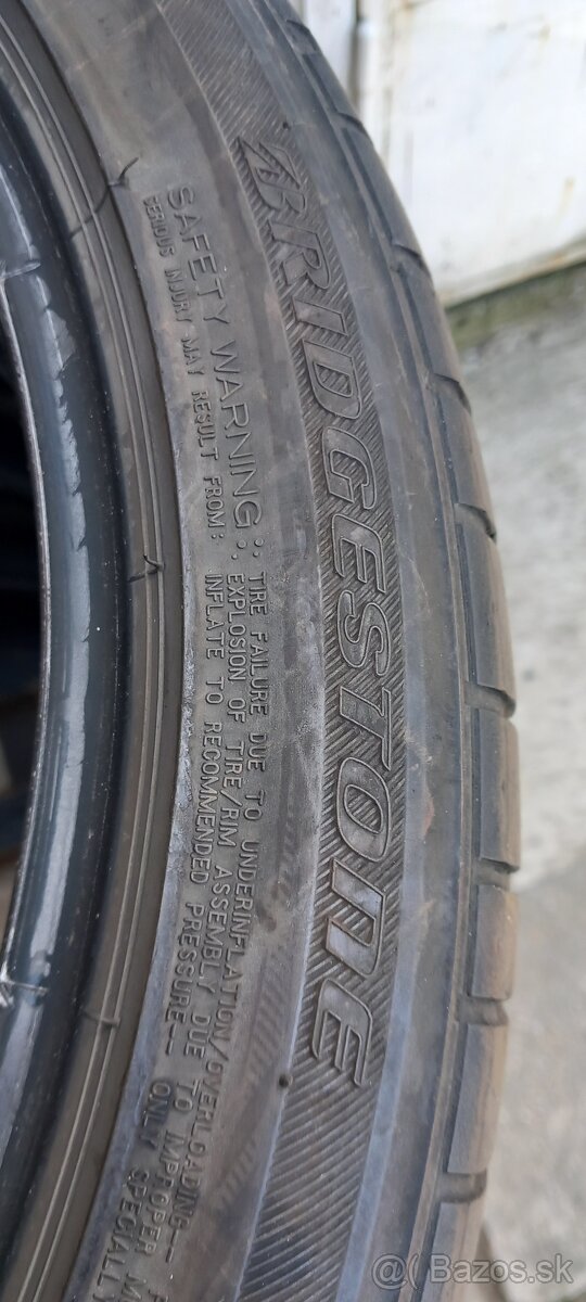 Letne pneumatiky 235/40 r19 - 2