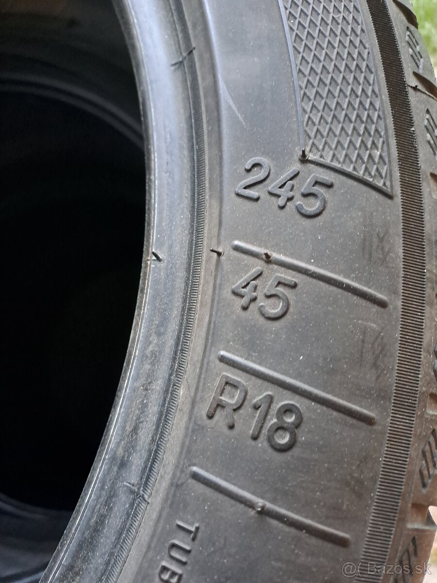 Letne Pneu 245/45 R18 - 2