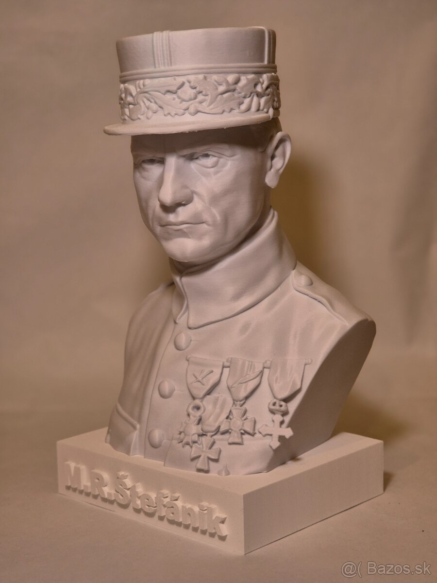 Busta Milan Rastislav Štefanik - 2