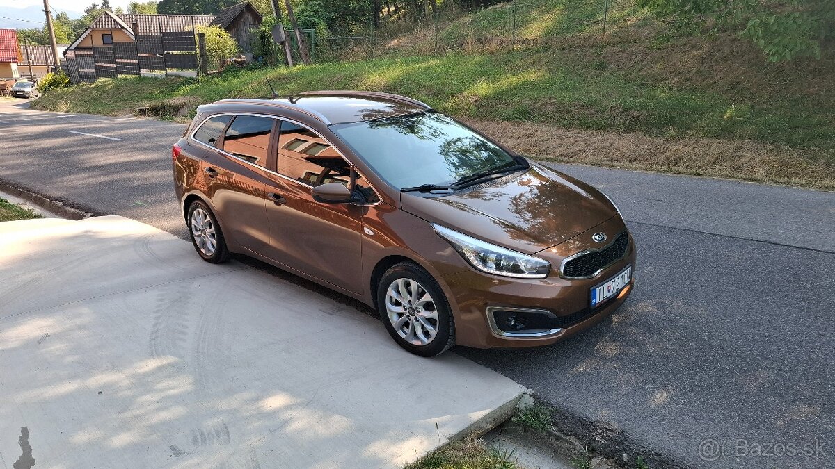 Kia ceed sw - 2