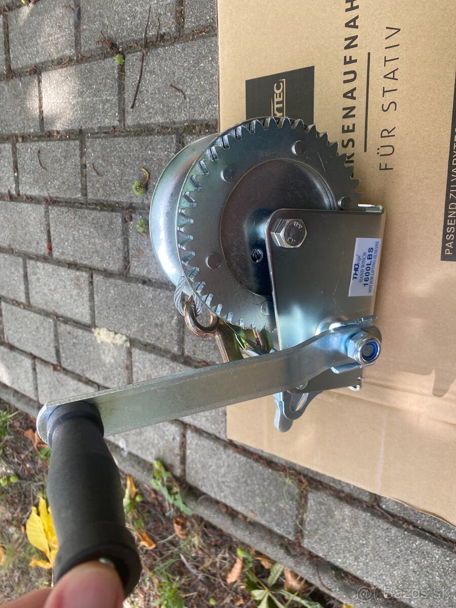 Navijak rucny 45€ - 2