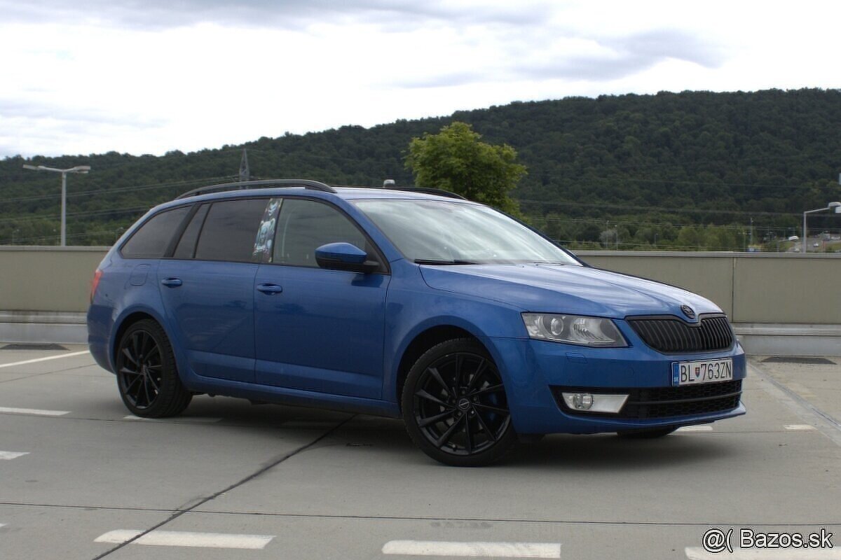 Škoda Octavia Combi 2.0 TDI Style DSG - 2
