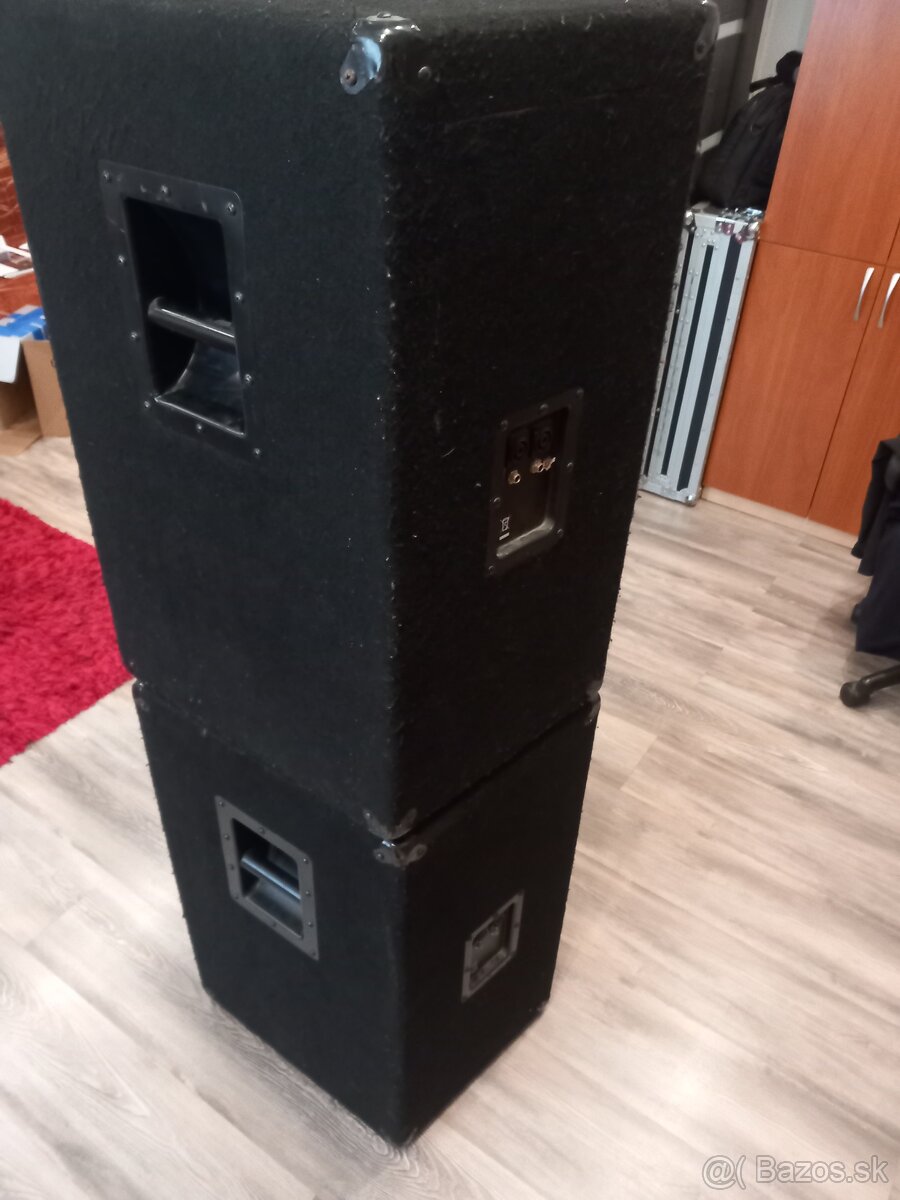 Reloop stredobas+výška 15" 300W 2ks 150€ - 2