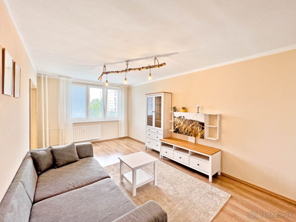 3-izbový byt po rekonštrukcii s loggiou – Užhorodská ulica, - 2