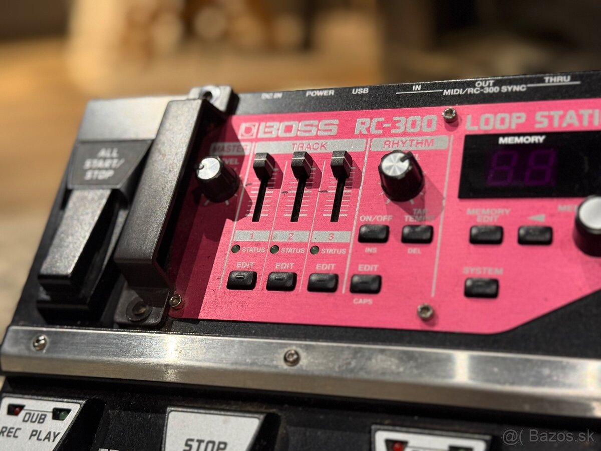 Predám looper Boss RC 300 - 2