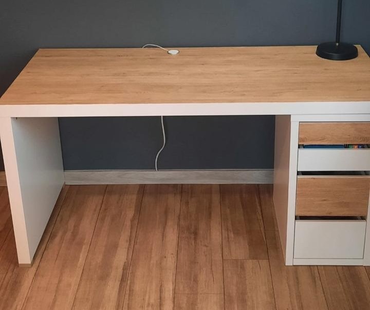 písací stôl a kancelárske kreslo - 2