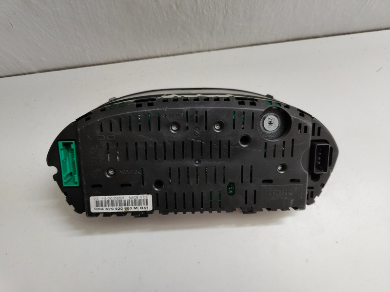 tachometer Skoda Fabia 6y0920860m 30€ - 2